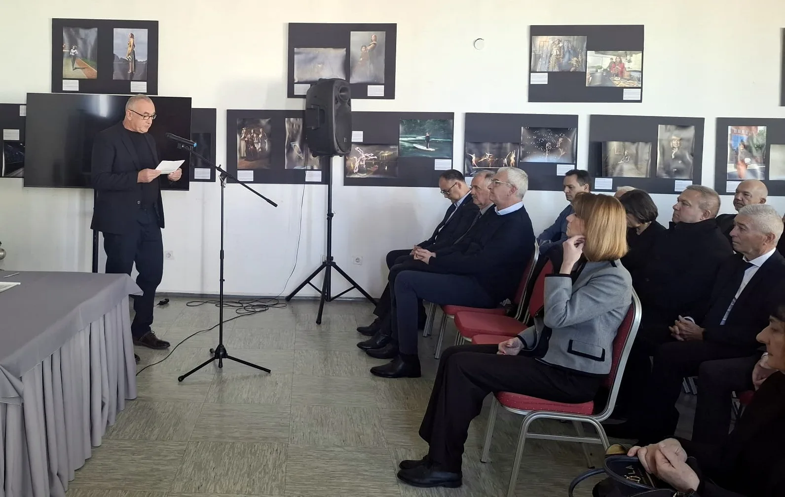 komemkracija-ivicak (5)