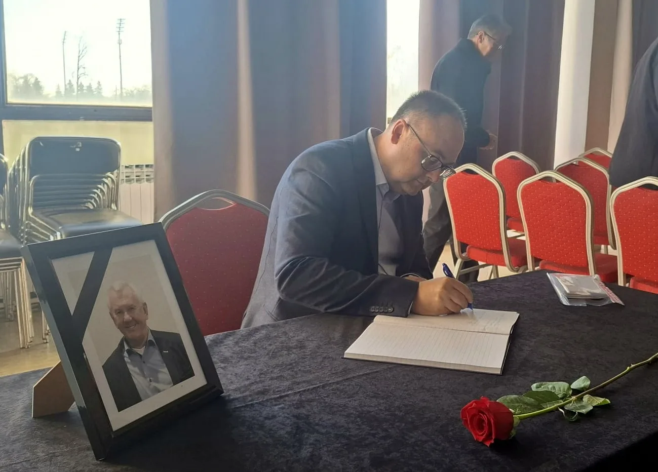 komemkracija-ivicak (8)