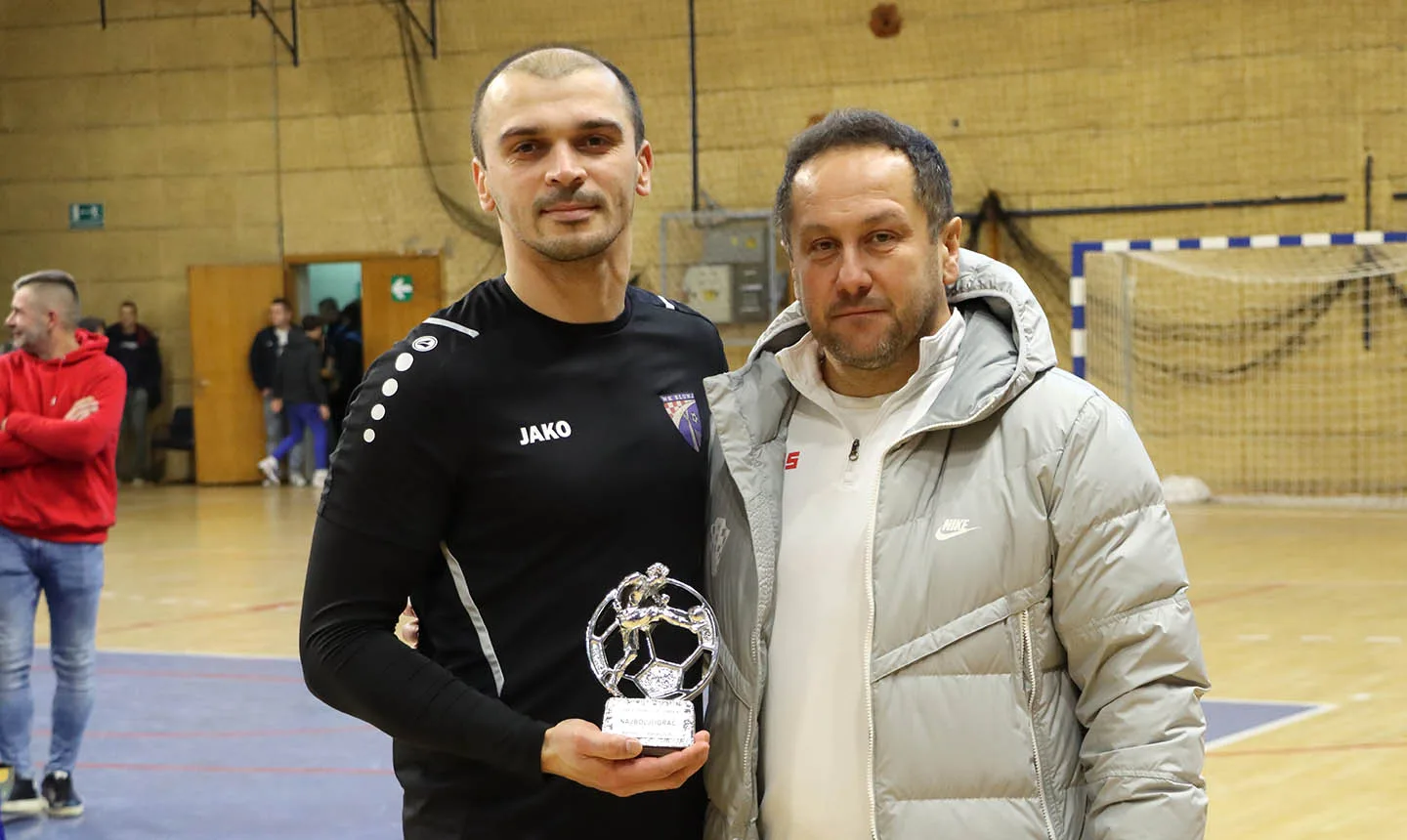 615822097_2291484324663674_621867803478724713_n